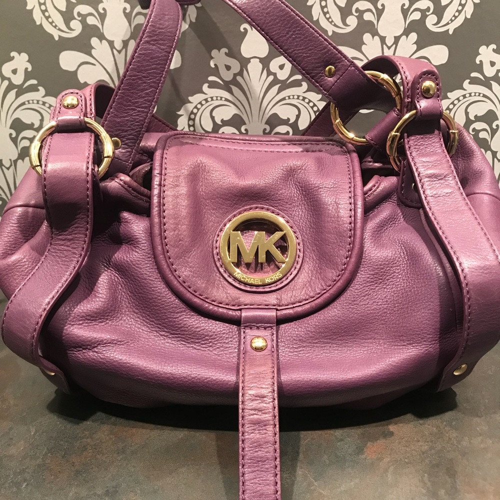 MICHAEL Kors Large Leather Shoulder Bag